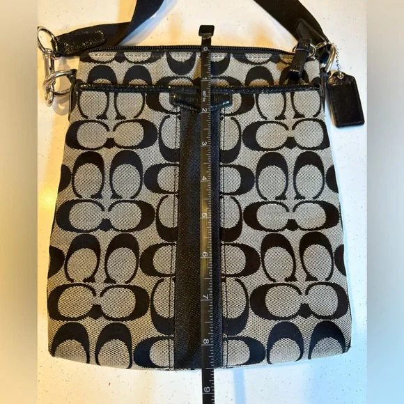 Coach black/grey crossbody - Picture 7 of 8